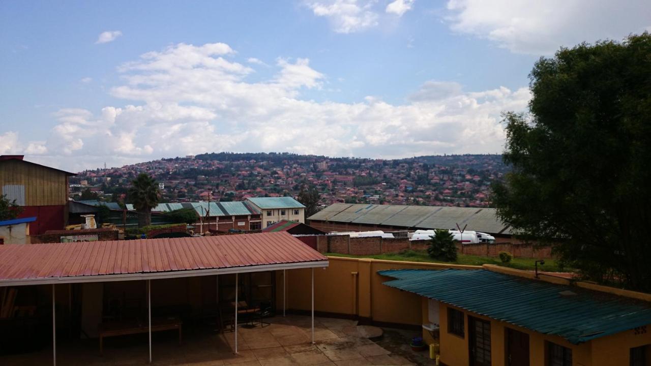 Greenpage Suites Kigali Buitenkant foto